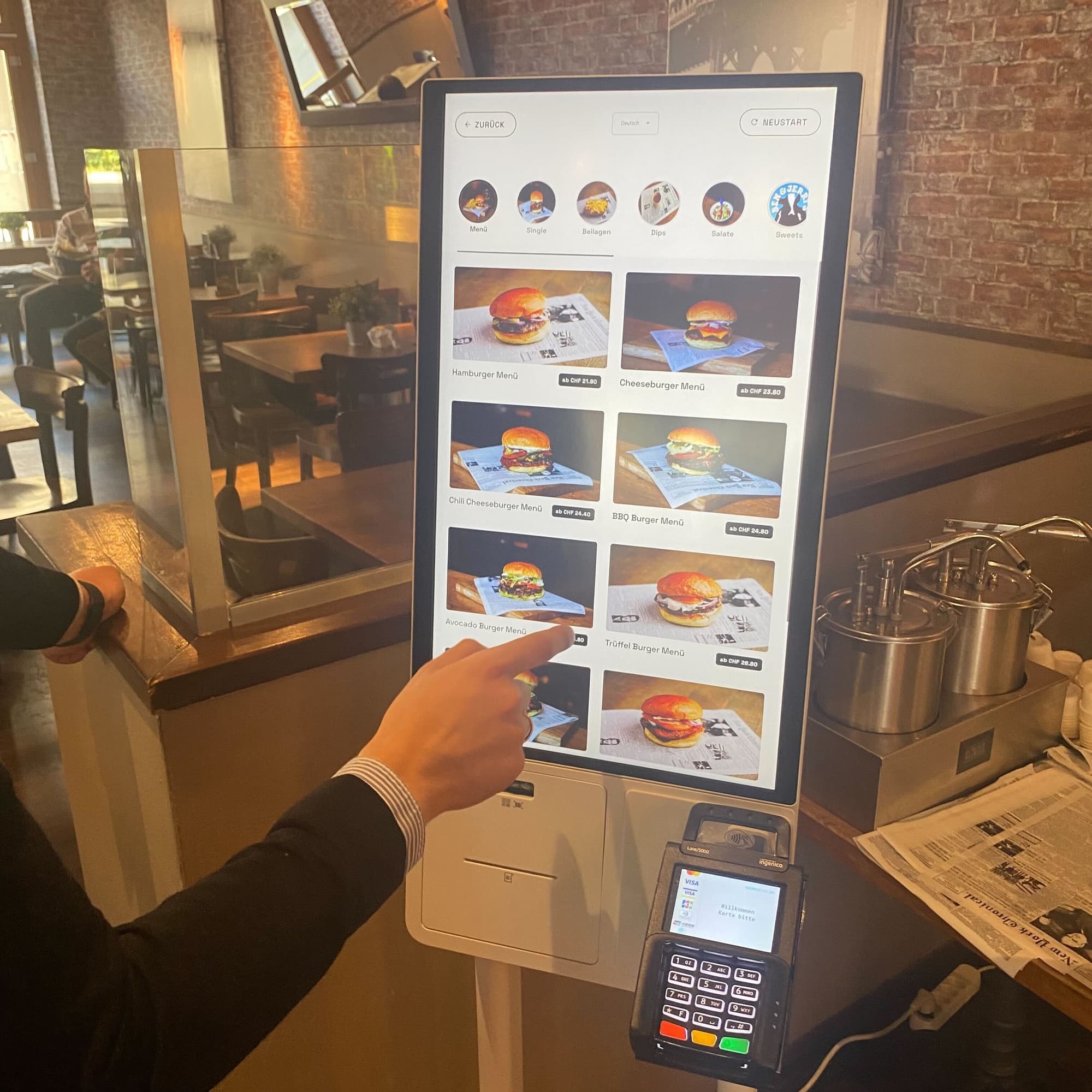 Vendomat Burgermeister Self Checkout Kiosk 3